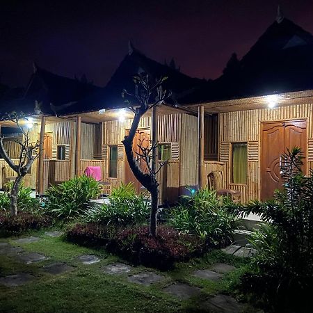 Hotel D'Yoga Bamboo House à Kintamani Extérieur photo
